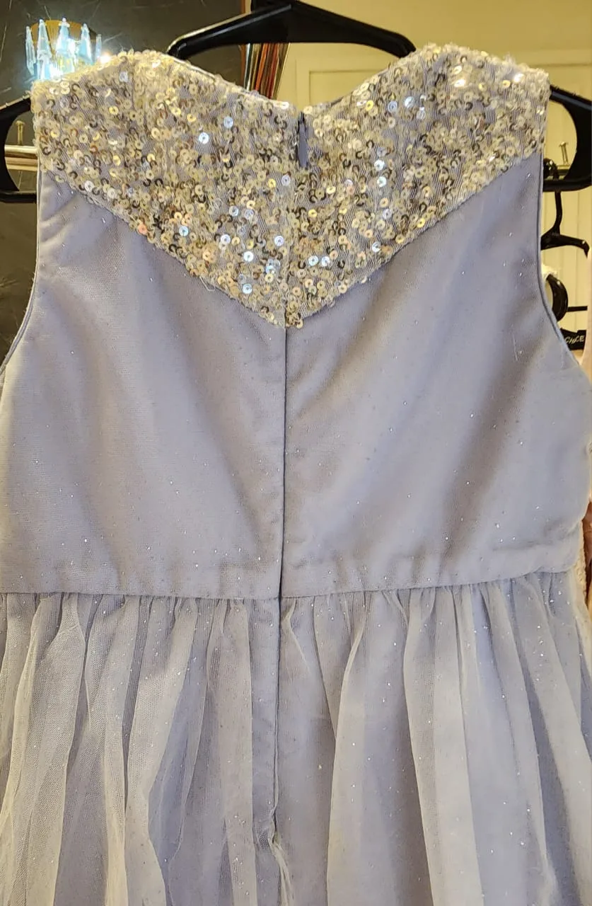 Grey fairy